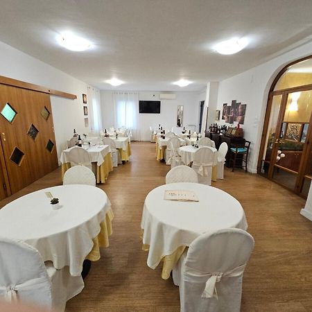 Hotel Mazzocchetti Città Sant'Angelo Eksteriør billede