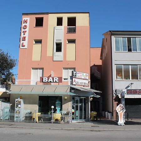 Hotel Mazzocchetti Città Sant'Angelo Eksteriør billede