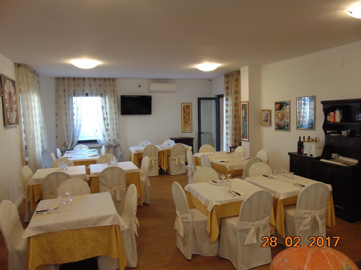 Hotel Mazzocchetti Città Sant'Angelo Eksteriør billede