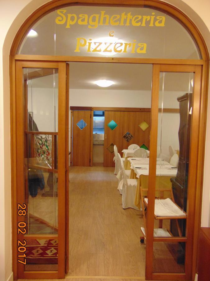 Hotel Mazzocchetti Città Sant'Angelo Eksteriør billede